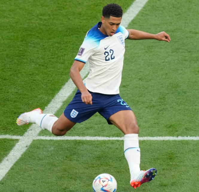 贝林厄姆谈国家德比:意义、氛围与制胜之道