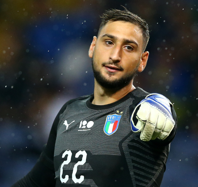 多纳鲁马：<a href='https://laijianshen.com/news/tag/328.html' style='color: blue;'>足球</a>征程中的荣耀、挑战与成长