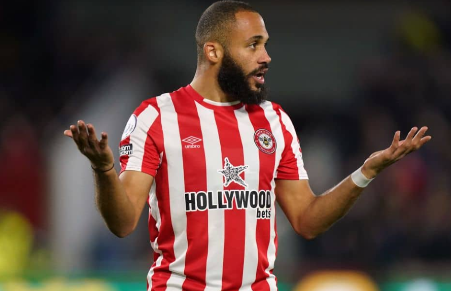 <a href='https://www.www.laijianshen.com/news/tag/1129875.html' style='color: blue;'>英超第9轮</a>曼联大胜:姆伯莫火力全开引领红魔前行