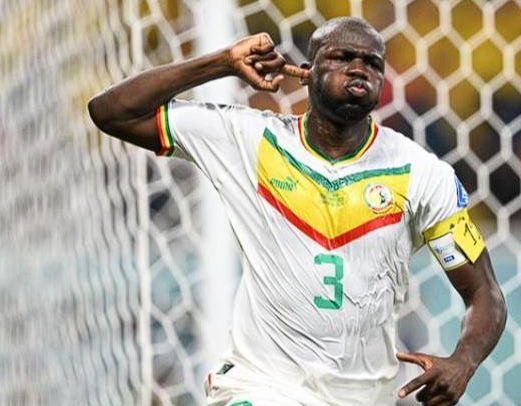 库利巴利转会幕后：安切洛蒂的挽留与抉择