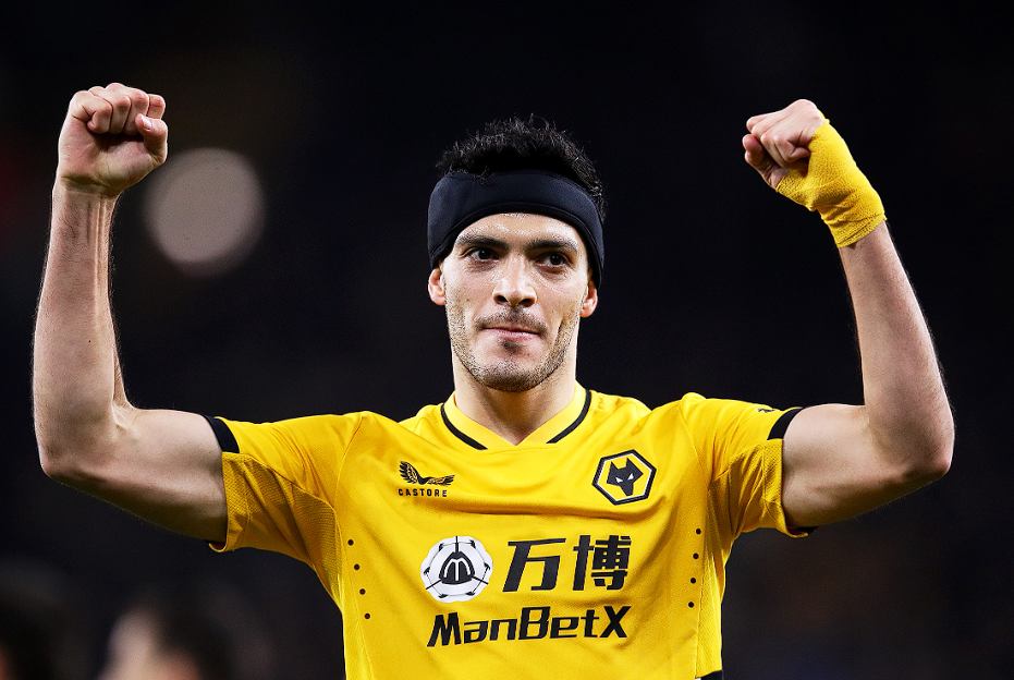 劳尔·希门尼斯:获PFA特别表彰,英超赛场的墨西哥传奇