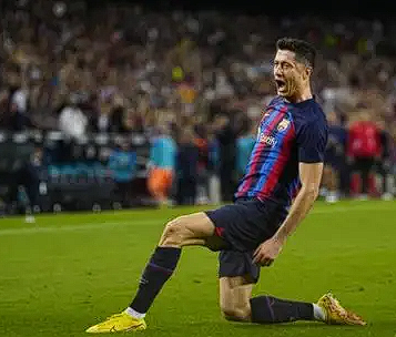 巴萨赛前伤病动态:莱万奥尔莫回归,多人仍缺阵