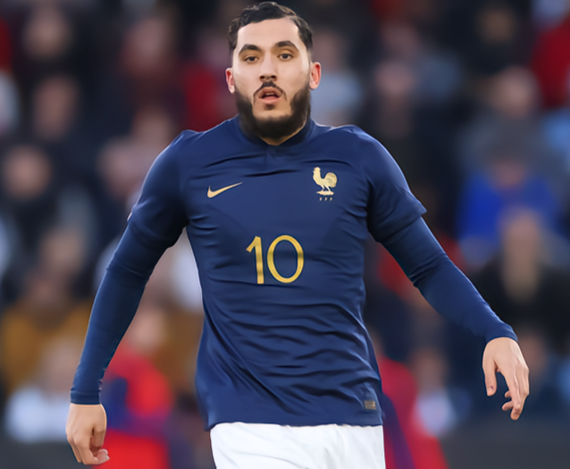 曼城新援谢尔基：从<a href='https://laijianshen.com/news/tag/545.html' style='color: blue;'>世俱杯</a>闪耀到英超赛场的潜力之星