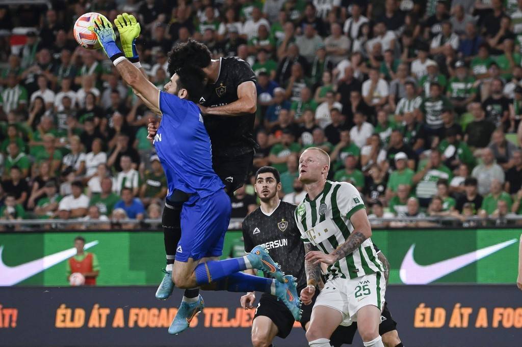 黑马主场鏖战蓝军，欧冠生死局悬念陡升