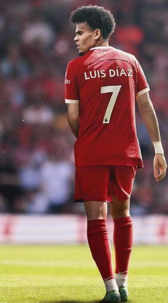 十人拜仁欧冠客胜巴黎后基米希谈迪亚斯红牌事件