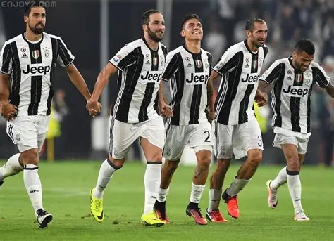 尤文图斯欧冠征程:在逆境中寻光,于绝境中重生