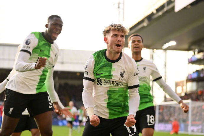 圣吉罗斯联合：欧冠“平民军”的淬火与逆袭