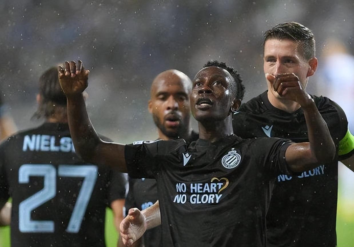 圣吉罗斯联合：欧冠新军的逆袭与淬炼之章