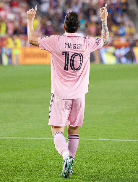 梅西转会传闻澄清:专注迈阿密国际,加拉塔萨雷租借子虚乌有