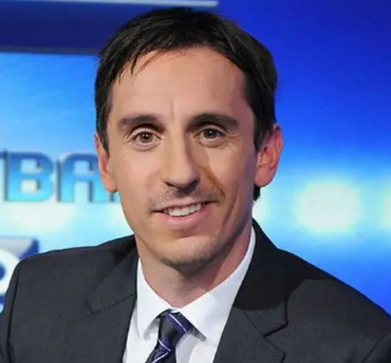 内维尔论曼联赛季目标:聚焦英超前四之位