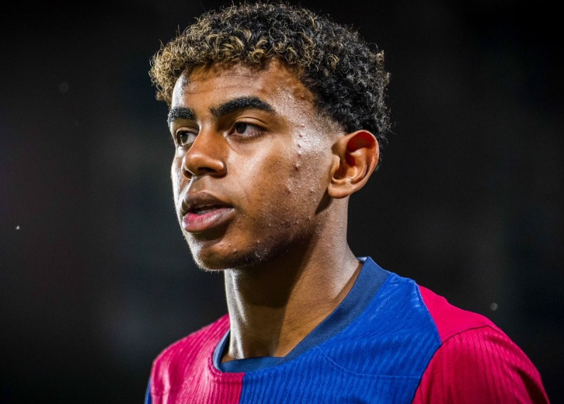 库库雷利亚专访:谈西班牙国家队前景、亚马尔情况与欧冠对阵巴萨