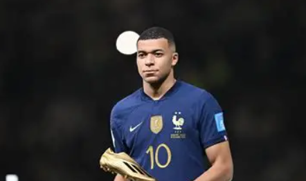 法国队世预赛后人员变动:姆巴佩、卡马文加返皇马,或缺席后续赛事