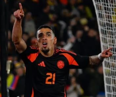 穆尼奥斯谈转会传闻：专注当下，心怀梦想