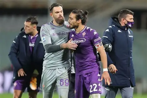 小城奇迹：帕福斯欧冠逆袭逐梦