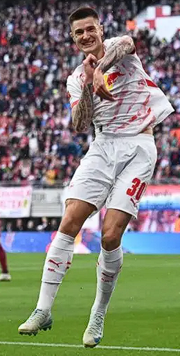 默森论曼联锋线:舍什科局限性与曼联前景展望