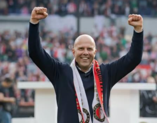 利物浦足总杯赛后：斯洛特剖析比赛，展望后续征程