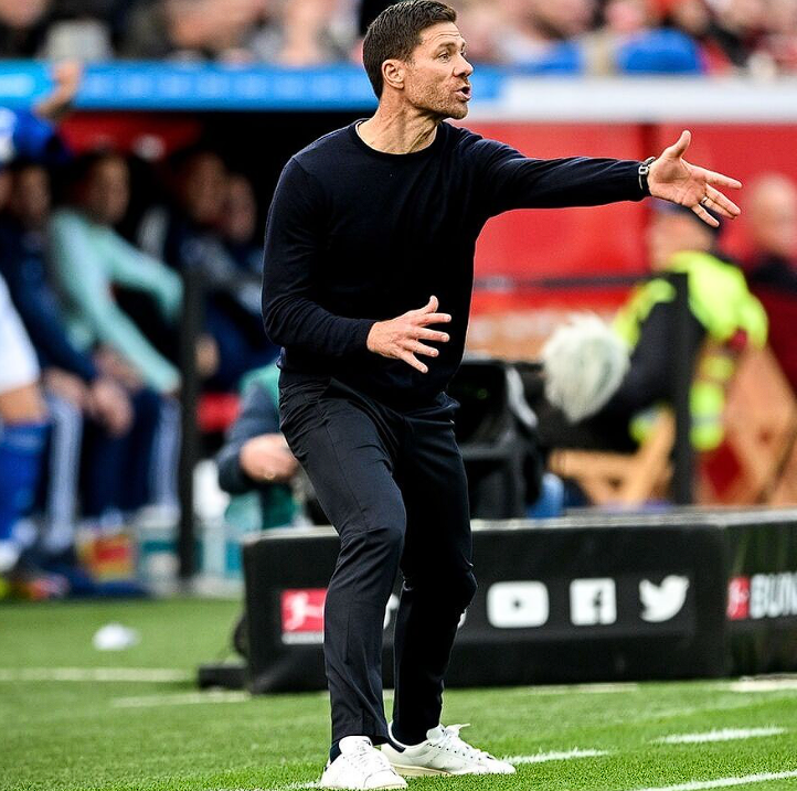 斯洛特回应阿隆索执教传闻：专注当下，理性看待外界声音